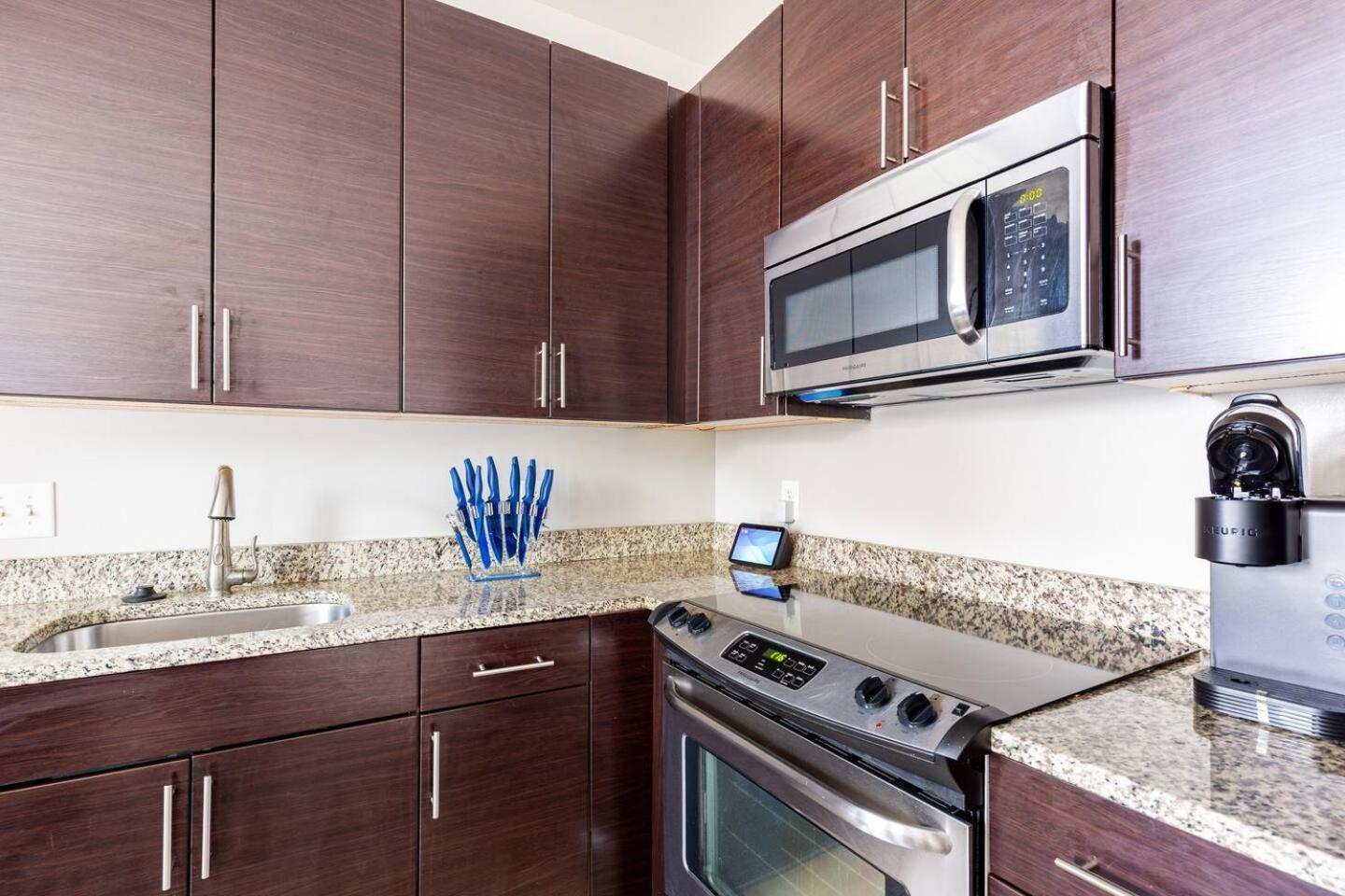Luxury Inner Harbor Apartment Baltimore Bagian luar foto